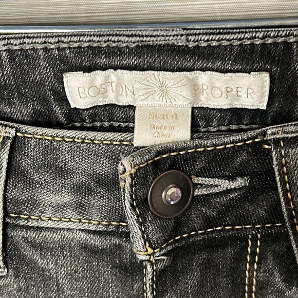Boston Proper So Sexy Skinny Boyfriend Black Wash Jeans Size 4 NWT - Picture 6 of 11